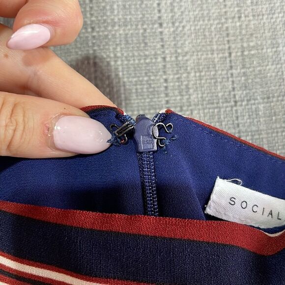 EUC Nordstrom Socialite Strappy Dress Jumpsuit Romper w Pockets Small - Picture 5 of 10